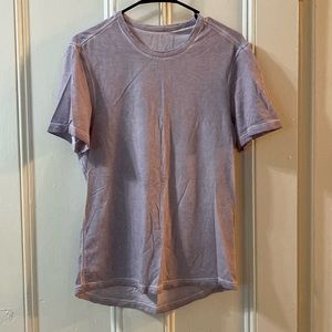 Mens Lululemon Workout (Training/Lifting) Stone Short Sleeve Shirt Small EUC